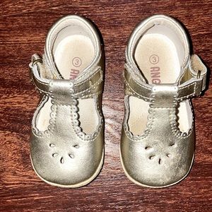 Baby girls dress shoes